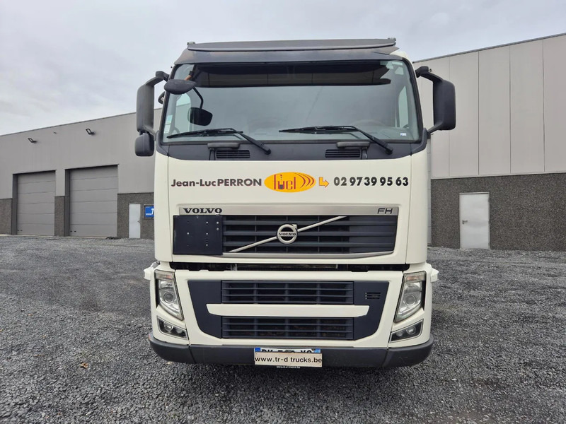 Volvo FH 430 20 000L FUEL/CARBURANT TRUCK - 5 COMP - Tartályos teherautó: 2 kép. Volvo FH 430 20 000L FUEL/CARBURANT TRUCK - 5 COMP - Tartályos teherautó: 2 kép.