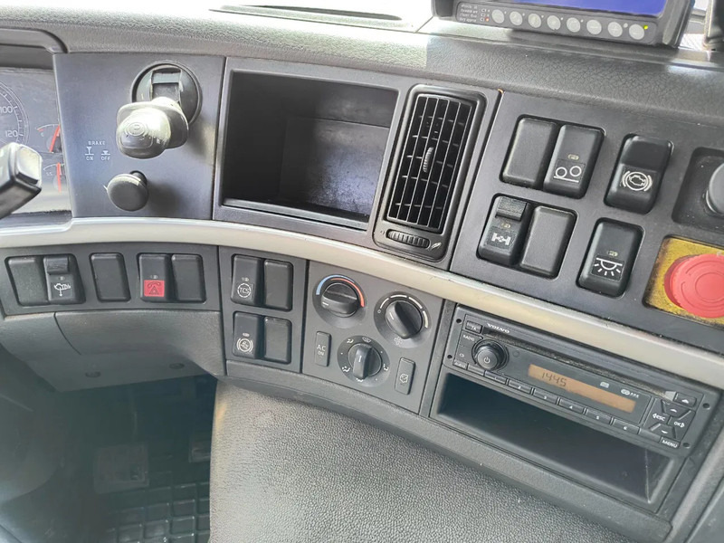 Szemetesautó Volvo FM 330 GARBAGE TRUCK - GOOD WORKING CONDITION (!): 10 kép.