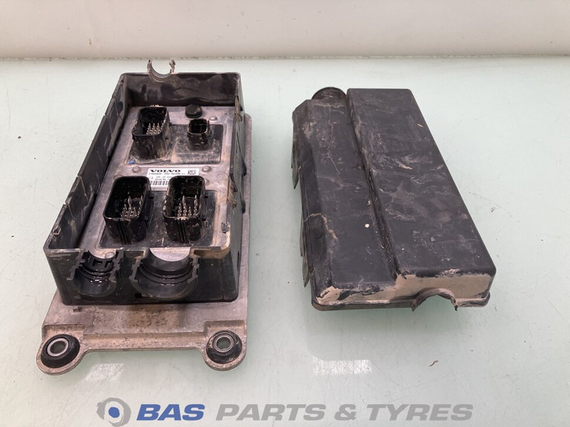 Volvo Regeleenheid RCIOM Volvo 21546873 - Alkatrész - Teherautó: 1 kép. Volvo Regeleenheid RCIOM Volvo 21546873 - Alkatrész - Teherautó: 1 kép.
