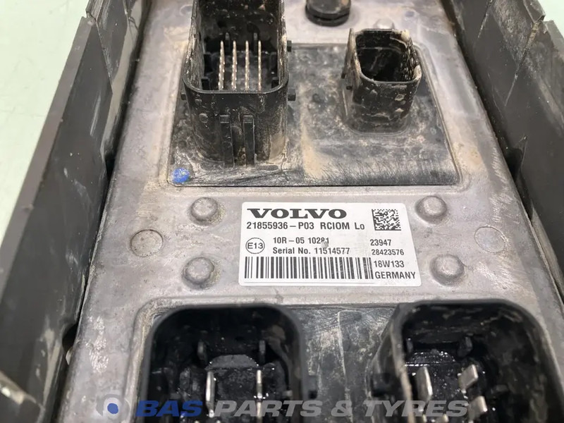 Volvo Regeleenheid RCIOM Volvo 21546873 - Alkatrész - Teherautó: 2 kép. Volvo Regeleenheid RCIOM Volvo 21546873 - Alkatrész - Teherautó: 2 kép.