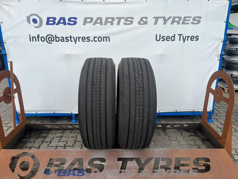 Bridgestone  - Gumiabroncs - Teherautó: 1 kép. Bridgestone  - Gumiabroncs - Teherautó: 1 kép.