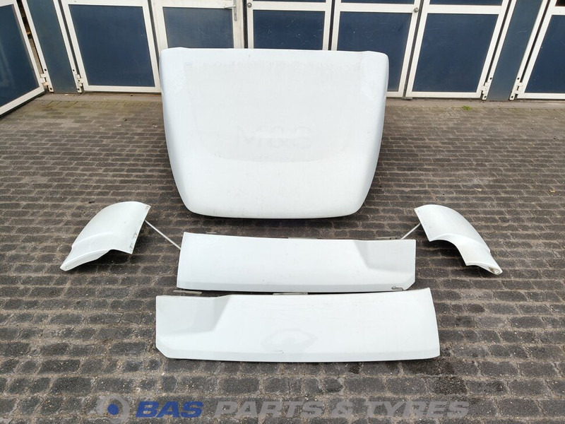 DAF CF Euro 6 - Légterelő - Teherautó: 1 kép. DAF CF Euro 6 - Légterelő - Teherautó: 1 kép.