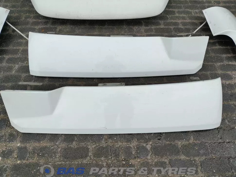 DAF CF Euro 6 - Légterelő - Teherautó: 2 kép. DAF CF Euro 6 - Légterelő - Teherautó: 2 kép.