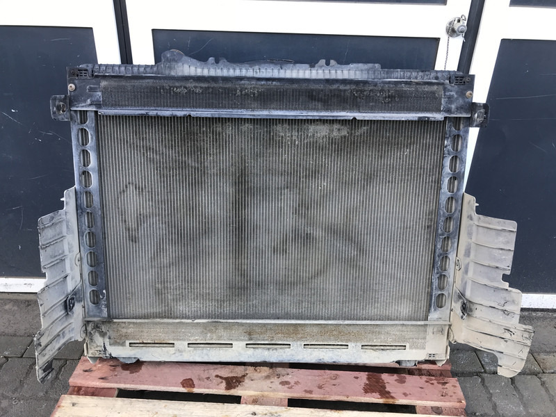 DAF CF Euro 6 Radiator DAF MX13 315 H2 1940147 - Radiátor - Teherautó: 2 kép. DAF CF Euro 6 Radiator DAF MX13 315 H2 1940147 - Radiátor - Teherautó: 2 kép.