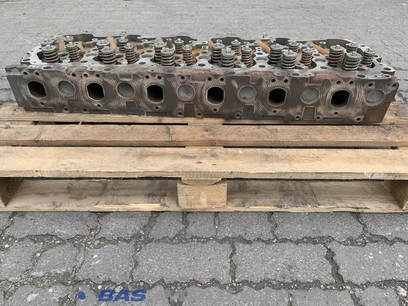 DAF - Motorblokk - Teherautó: 3 kép. DAF - Motorblokk - Teherautó: 3 kép.