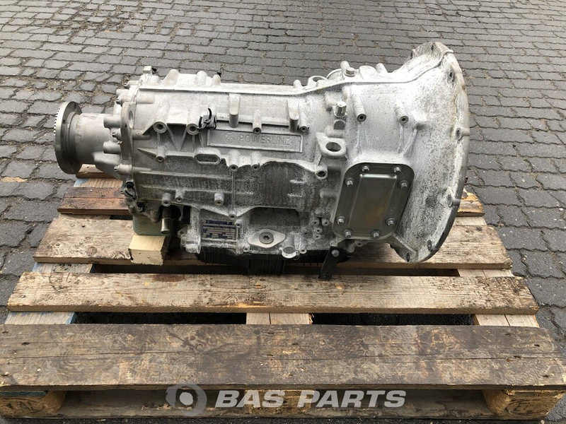 DAF LF Euro 6 - Sebességváltó - Teherautó: 3 kép. DAF LF Euro 6 - Sebességváltó - Teherautó: 3 kép.
