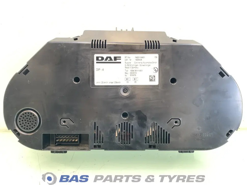 DAF LF55 Euro 4-5 - Műszerfal - Teherautó: 2 kép. DAF LF55 Euro 4-5 - Műszerfal - Teherautó: 2 kép.