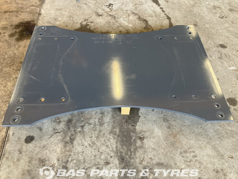 DAF MontagePlaat 2245146 - Nyereg - Teherautó: 2 kép. DAF MontagePlaat 2245146 - Nyereg - Teherautó: 2 kép.