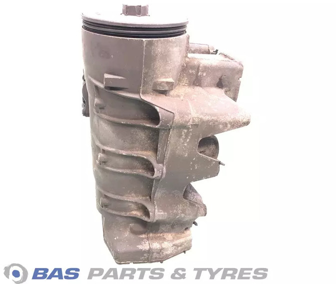 DAF Oliefilterhuis DAF 2107465 - Olajszűrő - Teherautó: 4 kép. DAF Oliefilterhuis DAF 2107465 - Olajszűrő - Teherautó: 4 kép.