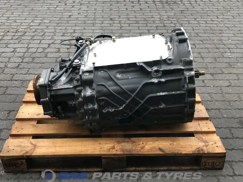DAF XF G2 - Sebességváltó - Teherautó: 3 kép. DAF XF G2 - Sebességváltó - Teherautó: 3 kép.