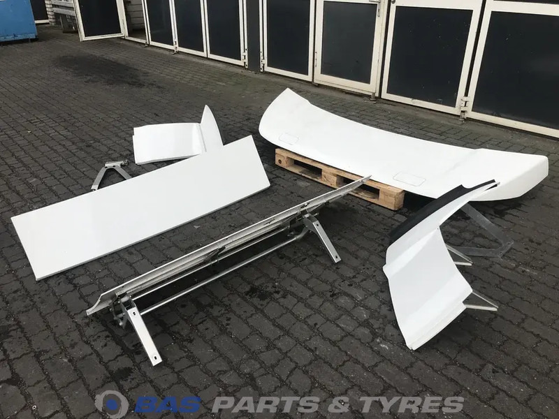 DAF XF G2 - Légterelő - Teherautó: 2 kép. DAF XF G2 - Légterelő - Teherautó: 2 kép.