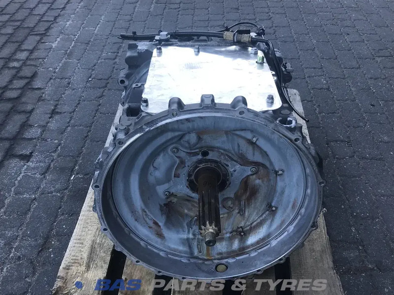 DAF XF G2 - Sebességváltó - Teherautó: 4 kép. DAF XF G2 - Sebességváltó - Teherautó: 4 kép.
