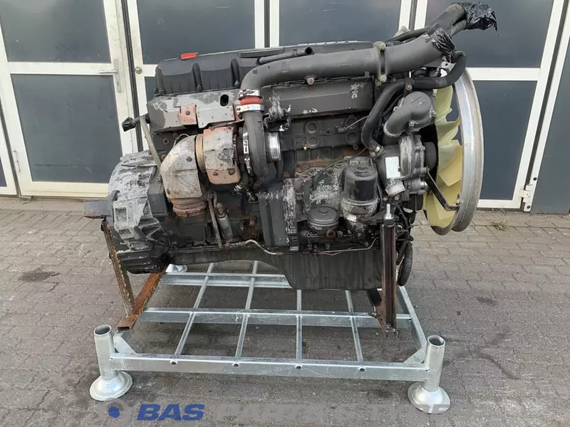 DAF XF105 - Motor - Teherautó: 3 kép. DAF XF105 - Motor - Teherautó: 3 kép.