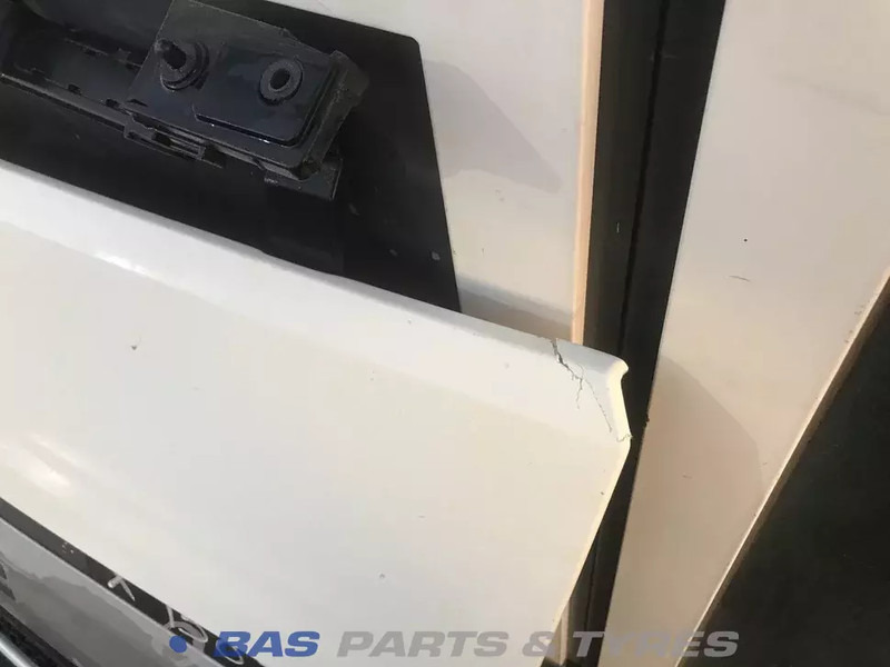 DAF XF106 Grille DAF 1892076 - Rács - Teherautó: 3 kép. DAF XF106 Grille DAF 1892076 - Rács - Teherautó: 3 kép.