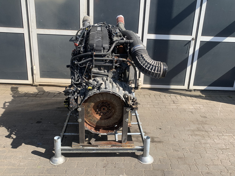 DAF XF106 - Motor - Teherautó: 2 kép. DAF XF106 - Motor - Teherautó: 2 kép.