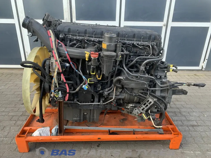DAF XF106 - Motor - Teherautó: 1 kép. DAF XF106 - Motor - Teherautó: 1 kép.