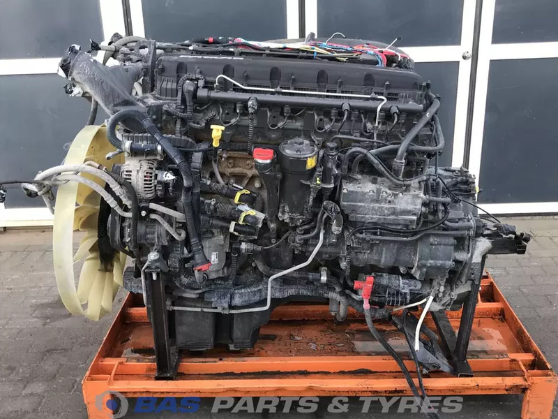 DAF XF106 - Motor - Teherautó: 1 kép. DAF XF106 - Motor - Teherautó: 1 kép.