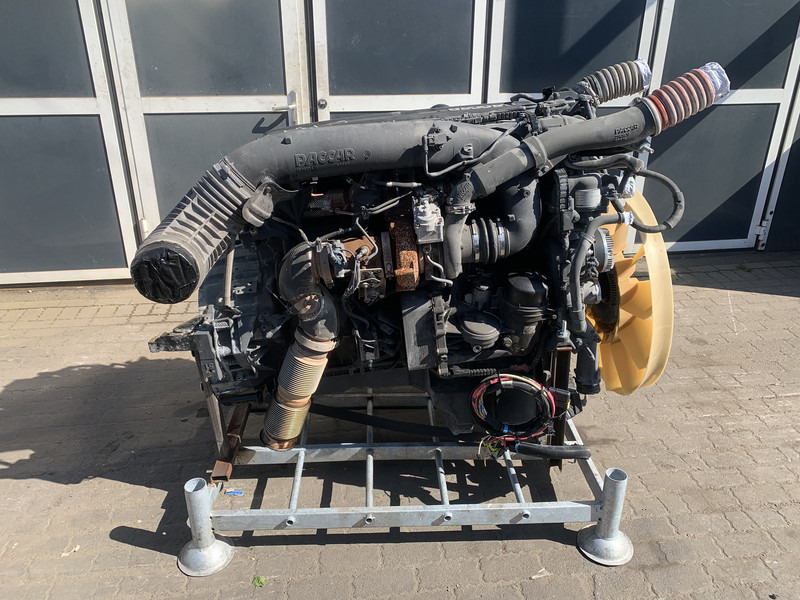 DAF XF106 - Motor - Teherautó: 3 kép. DAF XF106 - Motor - Teherautó: 3 kép.