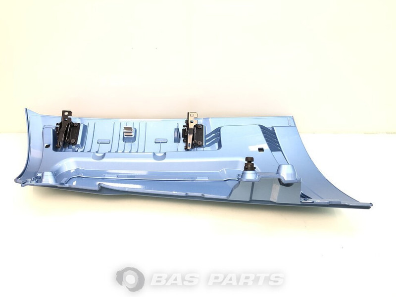 DAF XG - Karosszéria és külső - Teherautó: 2 kép. DAF XG - Karosszéria és külső - Teherautó: 2 kép.