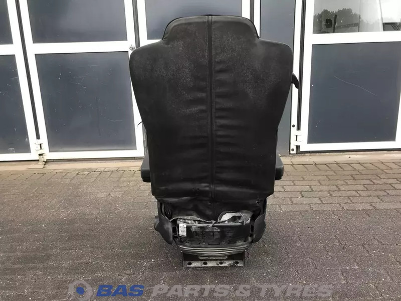 Mercedes-Benz Actros MP4 Bestuurdersstoel Mercedes A 960 910 27 02 - Ülés - Teherautó: 3 kép. Mercedes-Benz Actros MP4 Bestuurdersstoel Mercedes A 960 910 27 02 - Ülés - Teherautó: 3 kép.