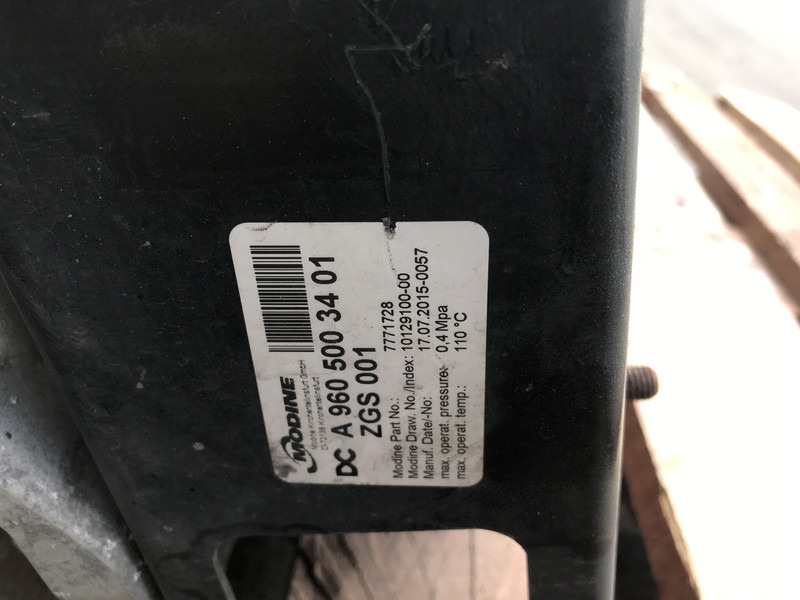 Mercedes-Benz Actros MP4 Koelerpakket Mercedes OM470LA 395 A 960 500 00 02 - Radiátor - Teherautó: 3 kép. Mercedes-Benz Actros MP4 Koelerpakket Mercedes OM470LA 395 A 960 500 00 02 - Radiátor - Teherautó: 3 kép.