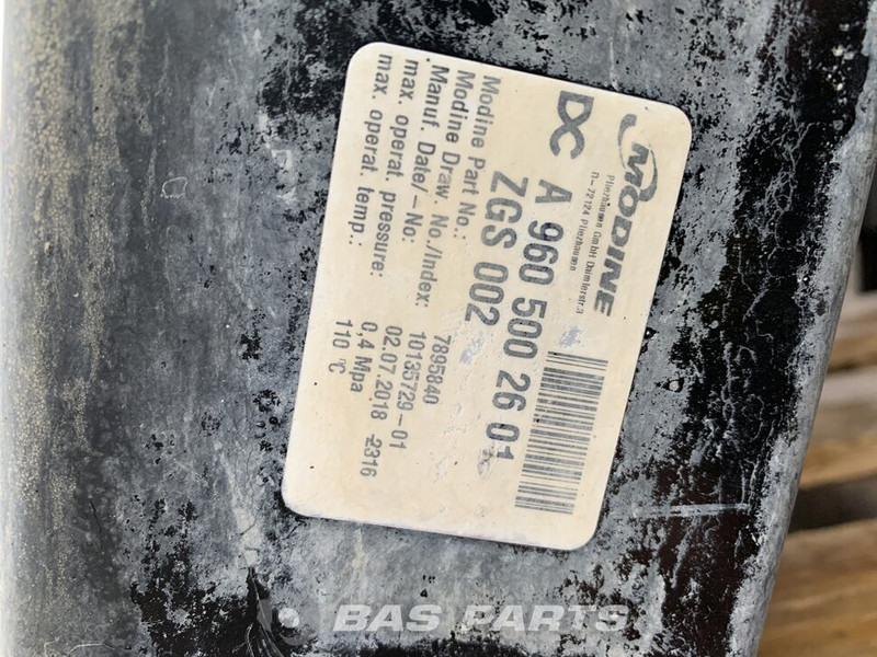 Mercedes-Benz Actros MP4 Koelerpakket Mercedes OM471LA 480 A 960 500 00 02 - Radiátor - Teherautó: 3 kép. Mercedes-Benz Actros MP4 Koelerpakket Mercedes OM471LA 480 A 960 500 00 02 - Radiátor - Teherautó: 3 kép.