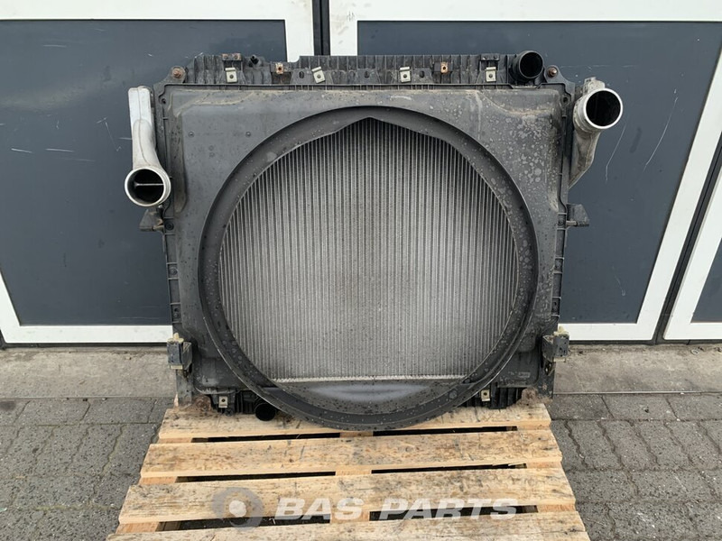 Mercedes-Benz Actros MP4 Koelerpakket Mercedes OM936LA 270 A 960 500 30 01 - Radiátor - Teherautó: 2 kép. Mercedes-Benz Actros MP4 Koelerpakket Mercedes OM936LA 270 A 960 500 30 01 - Radiátor - Teherautó: 2 kép.