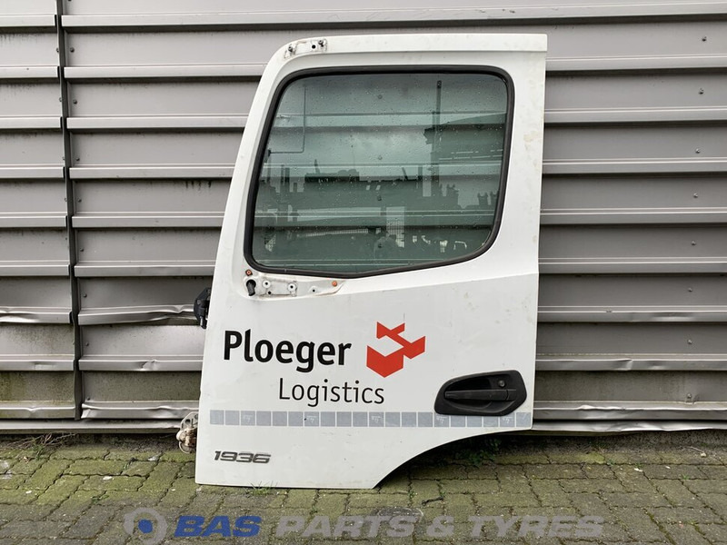 Mercedes-Benz Arocs Portier Links Mercedes A 960 720 25 03 - Ajtó és alkatrészek - Teherautó: 1 kép. Mercedes-Benz Arocs Portier Links Mercedes A 960 720 25 03 - Ajtó és alkatrészek - Teherautó: 1 kép.