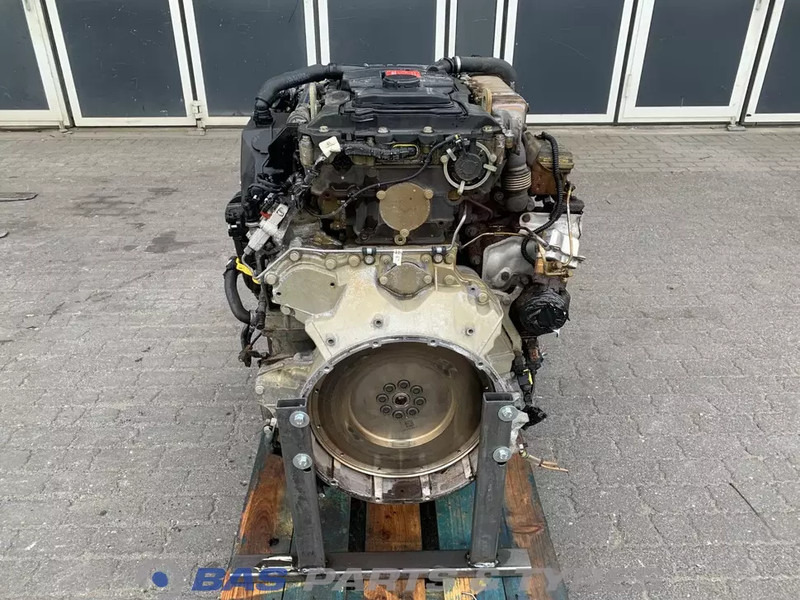 Mercedes-Benz Atego MP4 - Motor - Teherautó: 2 kép. Mercedes-Benz Atego MP4 - Motor - Teherautó: 2 kép.