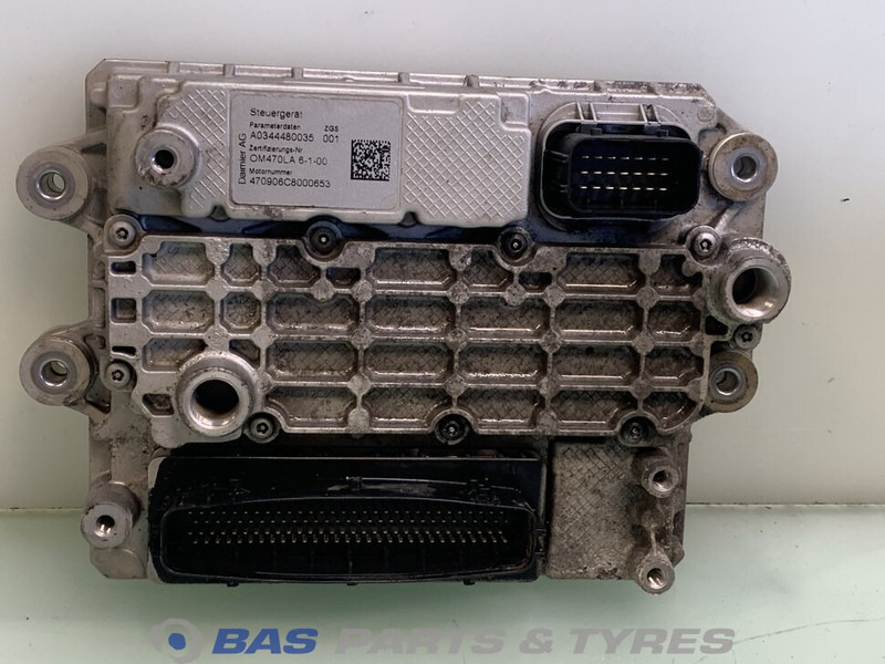 Mercedes-Benz - ECU - Teherautó: 1 kép. Mercedes-Benz - ECU - Teherautó: 1 kép.