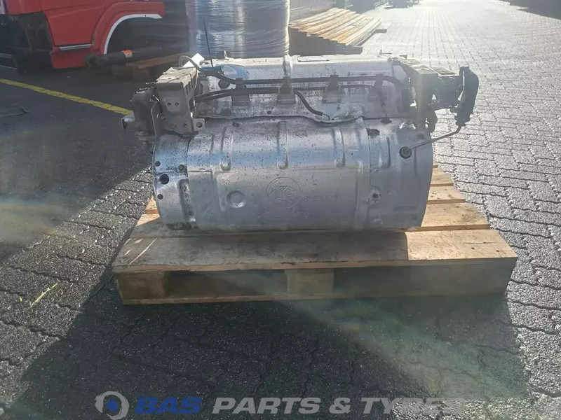 Mercedes-Benz - Hangtompító - Teherautó: 3 kép. Mercedes-Benz - Hangtompító - Teherautó: 3 kép.