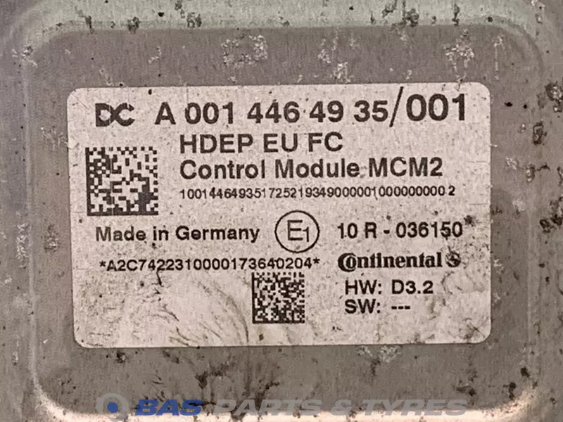 Mercedes-Benz - ECU - Teherautó: 3 kép. Mercedes-Benz - ECU - Teherautó: 3 kép.