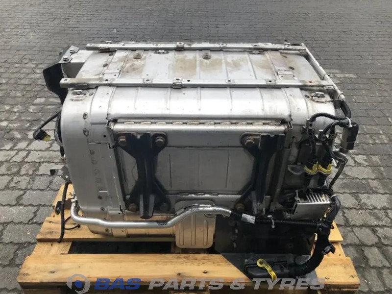 Mercedes-Benz - Hangtompító - Teherautó: 3 kép. Mercedes-Benz - Hangtompító - Teherautó: 3 kép.