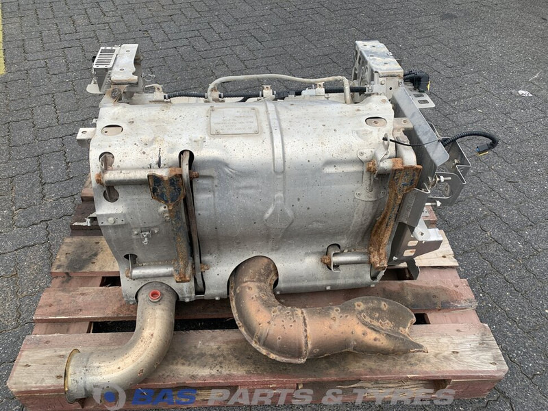 Mercedes-Benz - Hangtompító - Teherautó: 3 kép. Mercedes-Benz - Hangtompító - Teherautó: 3 kép.