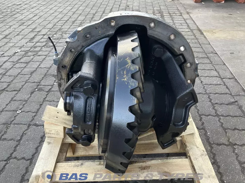 Meritor Differentieel Renault P13180 21652602 - Differenciálmű - Teherautó: 2 kép. Meritor Differentieel Renault P13180 21652602 - Differenciálmű - Teherautó: 2 kép.