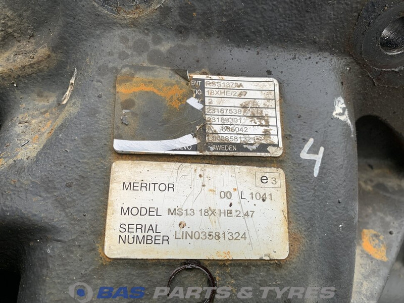 Meritor Differentieel Volvo RSS1370A 23193996 - Differenciálmű - Teherautó: 5 kép. Meritor Differentieel Volvo RSS1370A 23193996 - Differenciálmű - Teherautó: 5 kép.