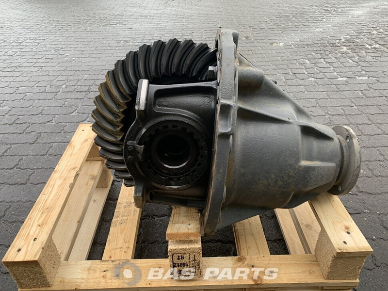 Meritor Differentieel Volvo RSS1370A 23193996 - Differenciálmű - Teherautó: 3 kép. Meritor Differentieel Volvo RSS1370A 23193996 - Differenciálmű - Teherautó: 3 kép.