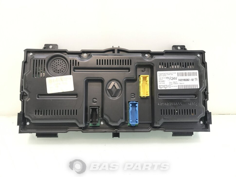 Renault D-Serie - Műszerfal - Teherautó: 2 kép. Renault D-Serie - Műszerfal - Teherautó: 2 kép.