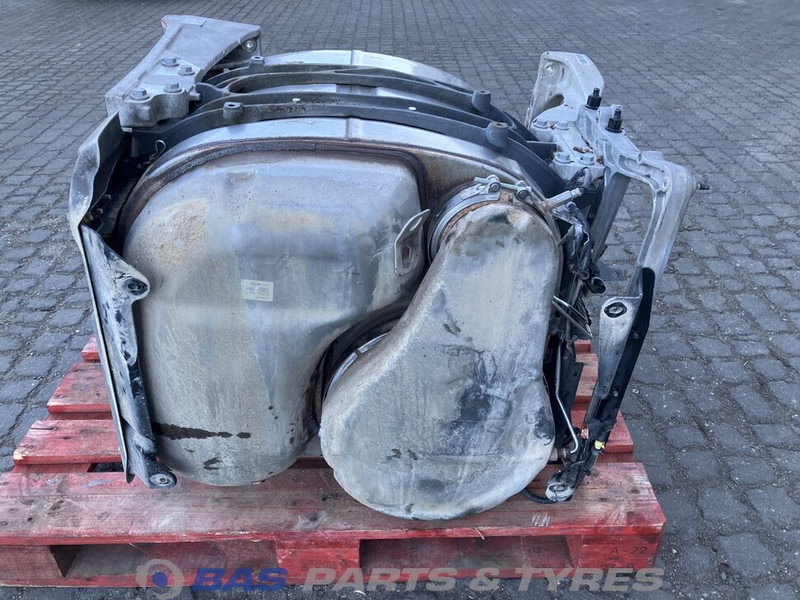 Renault - Hangtompító - Teherautó: 1 kép. Renault - Hangtompító - Teherautó: 1 kép.