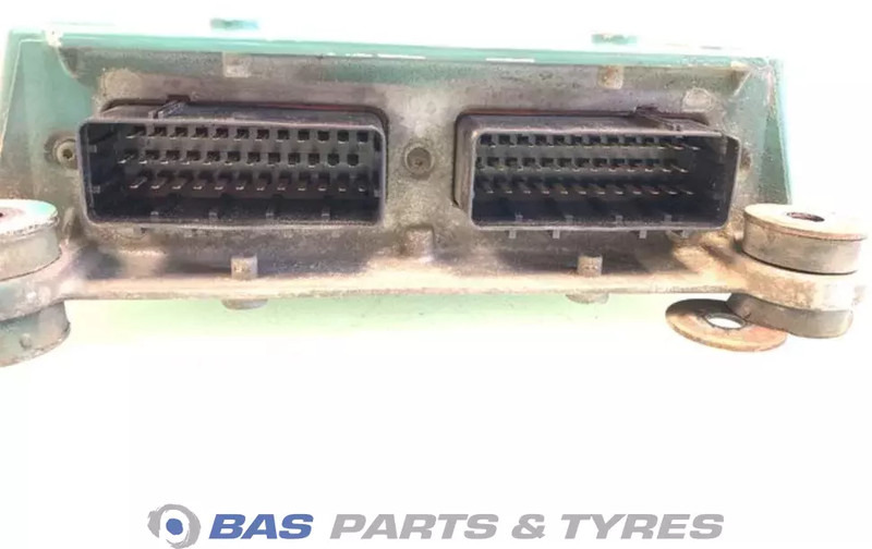 Renault Motormanagement ECU Renault 7485020544 - ECU - Teherautó: 2 kép. Renault Motormanagement ECU Renault 7485020544 - ECU - Teherautó: 2 kép.