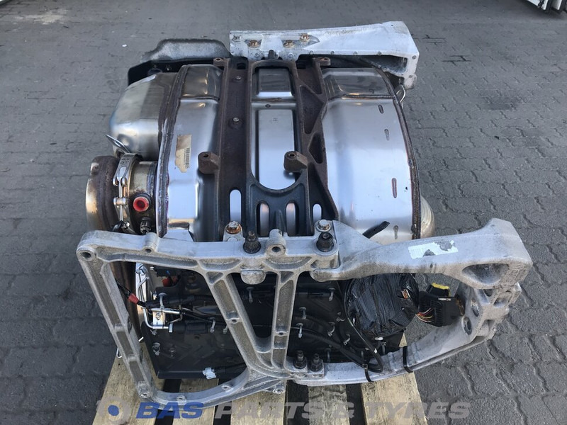 Renault T-Serie Uitlaatdemper Renault 7421364817 - Hangtompító - Teherautó: 2 kép. Renault T-Serie Uitlaatdemper Renault 7421364817 - Hangtompító - Teherautó: 2 kép.