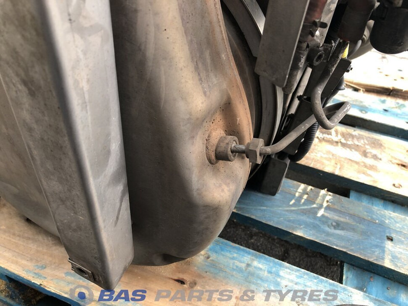 Renault Uitlaatdemper Renault 7421750067 - Hangtompító - Teherautó: 5 kép. Renault Uitlaatdemper Renault 7421750067 - Hangtompító - Teherautó: 5 kép.