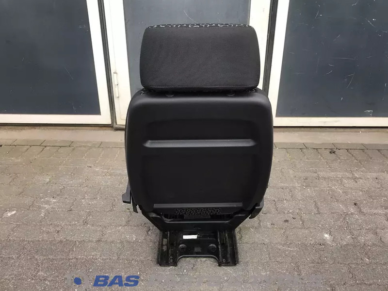 Scania G-Serie NextGen - Ülés - Teherautó: 3 kép. Scania G-Serie NextGen - Ülés - Teherautó: 3 kép.