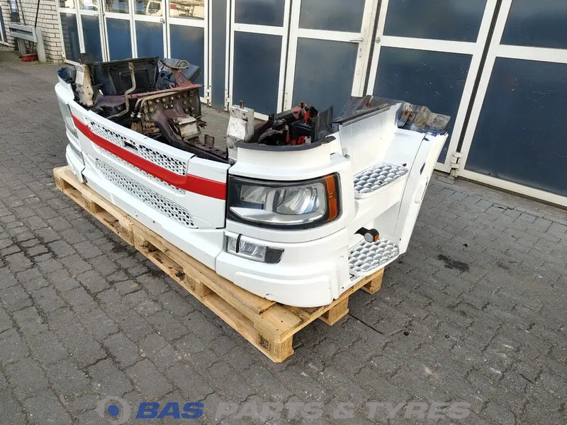 Scania R-Serie NextGen Bumper Scania 2674391 - Lökhárító - Teherautó: 2 kép. Scania R-Serie NextGen Bumper Scania 2674391 - Lökhárító - Teherautó: 2 kép.