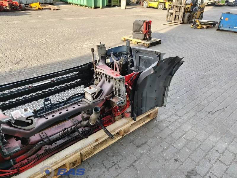 Scania R-Serie NextGen Bumper Scania 2674391 - Lökhárító - Teherautó: 4 kép. Scania R-Serie NextGen Bumper Scania 2674391 - Lökhárító - Teherautó: 4 kép.