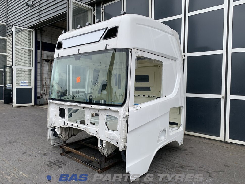 Scania R-Serie NextGen - Fülke és belső tér - Teherautó: 1 kép. Scania R-Serie NextGen - Fülke és belső tér - Teherautó: 1 kép.