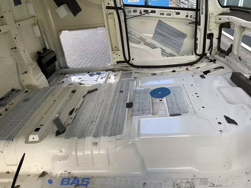 Scania R-Serie NextGen - Fülke és belső tér - Teherautó: 5 kép. Scania R-Serie NextGen - Fülke és belső tér - Teherautó: 5 kép.