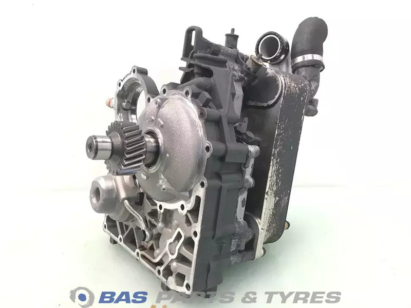 Scania Retarder R4100D Retarder 2610167 - Fék alkatrészek - Teherautó: 3 kép. Scania Retarder R4100D Retarder 2610167 - Fék alkatrészek - Teherautó: 3 kép.