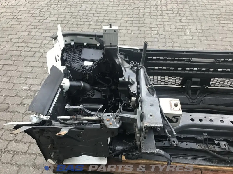 Scania S-Serie NextGen - Lökhárító - Teherautó: 4 kép. Scania S-Serie NextGen - Lökhárító - Teherautó: 4 kép.