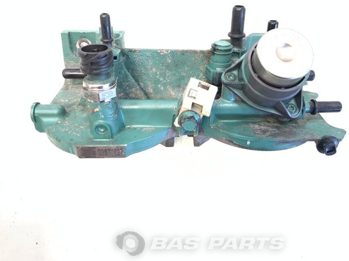 Volvo Brandstoffilterhuis Volvo 23100071 - Üzemanyagszűrő - Teherautó: 1 kép. Volvo Brandstoffilterhuis Volvo 23100071 - Üzemanyagszűrő - Teherautó: 1 kép.